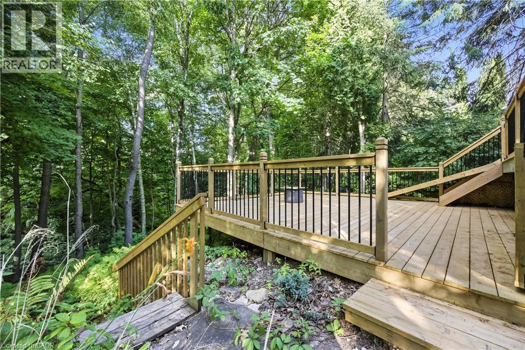 Photo 31 of 821 Shadeland Avenue, Burlington ON