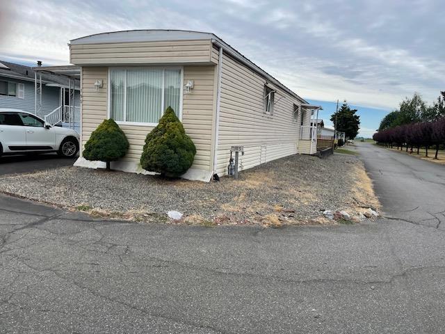 Photo 1 of 195 27111 Zero Avenue, Langley BC