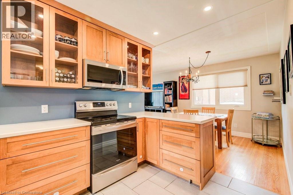 Photo 16 of 21 Ruskview Road, Kitchener ON
