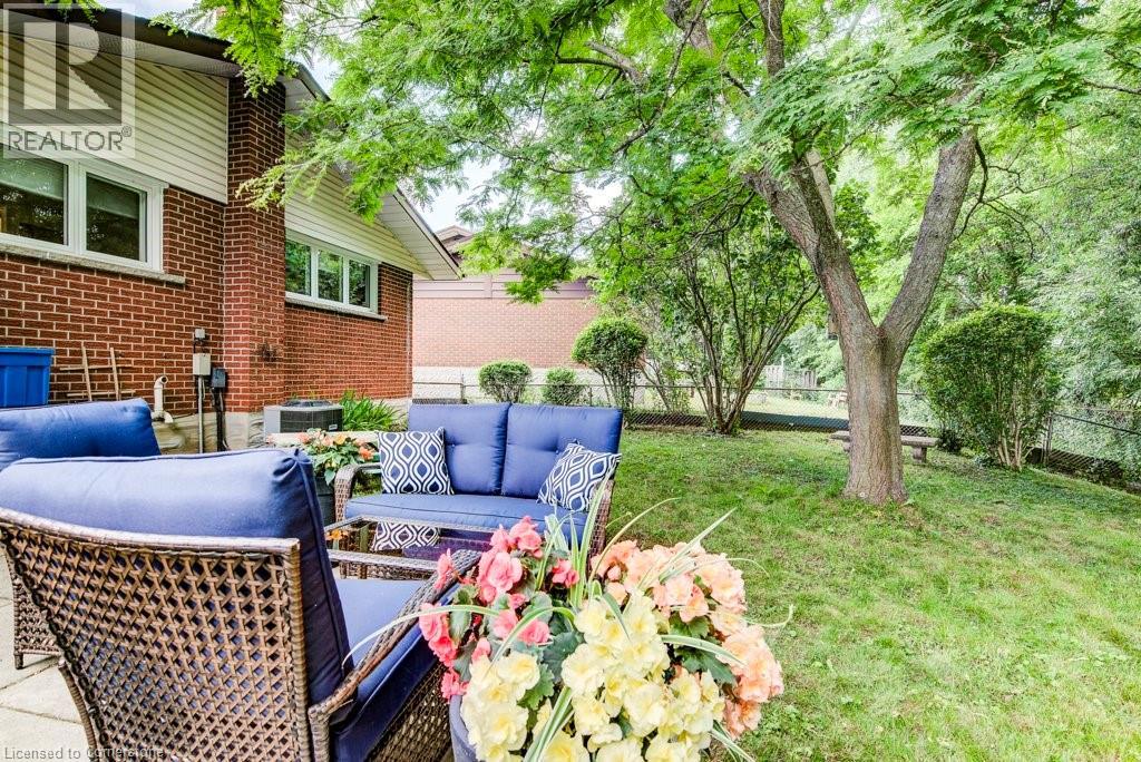 Photo 31 of 21 Ruskview Road, Kitchener ON
