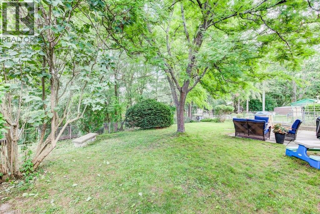 Photo 35 of 21 Ruskview Road, Kitchener ON