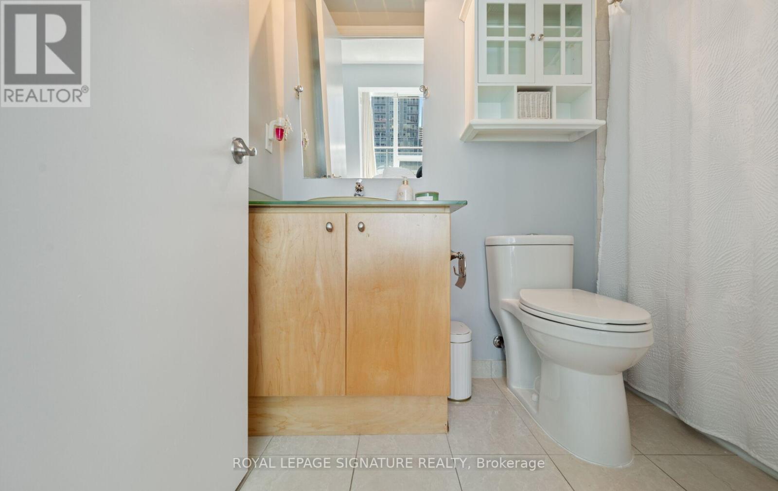 Photo 27 of 1405 8 Scollard Street, Toronto ON