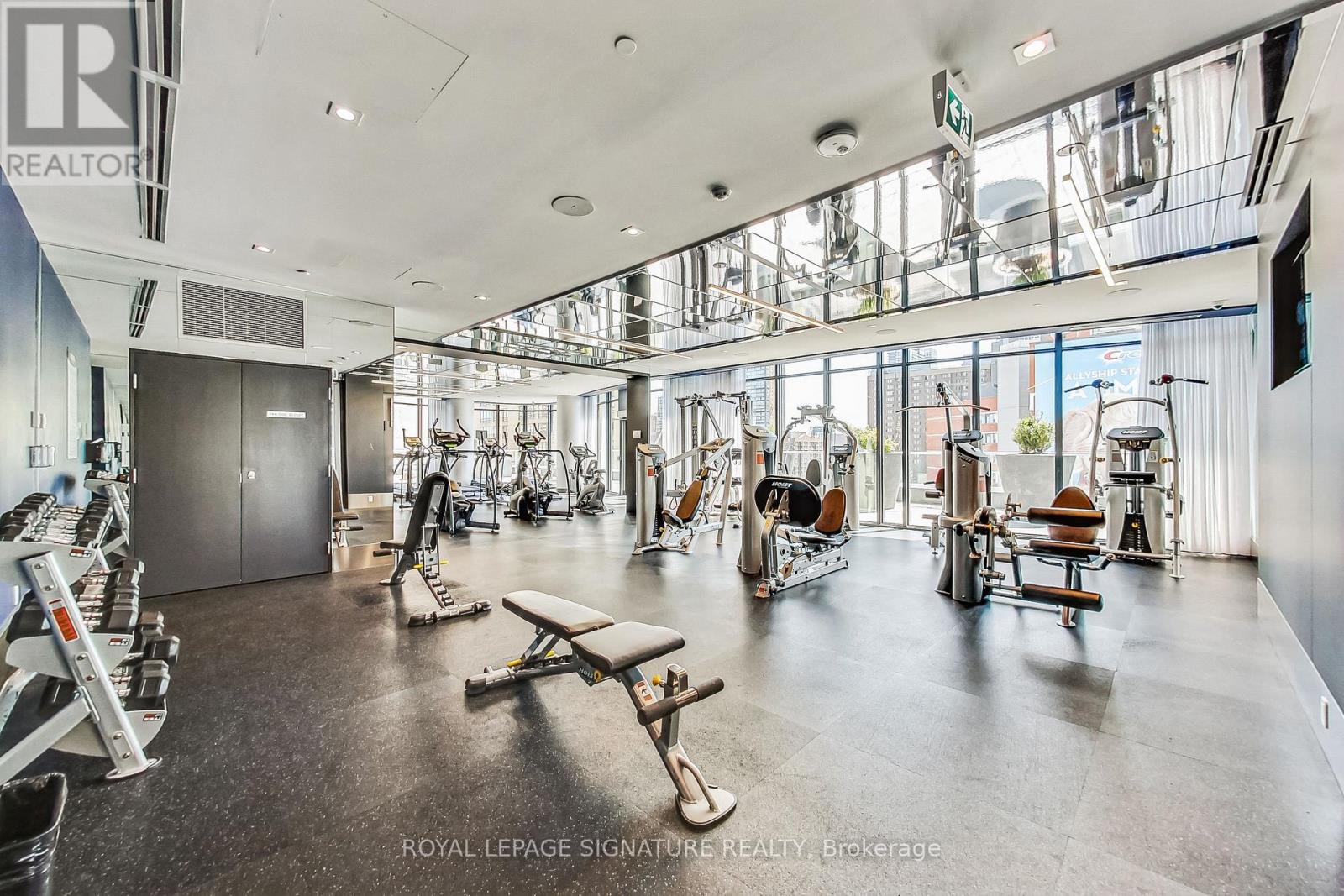 Photo 33 of 4002 403 Church Street, Toronto ON