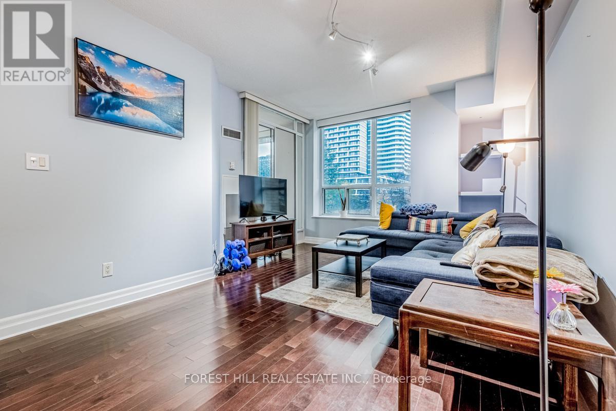 Photo 18 of 305 70 Alexander Street, Toronto ON