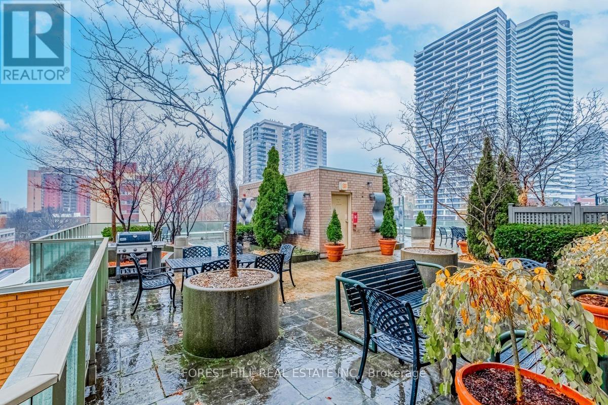Photo 30 of 305 70 Alexander Street, Toronto ON