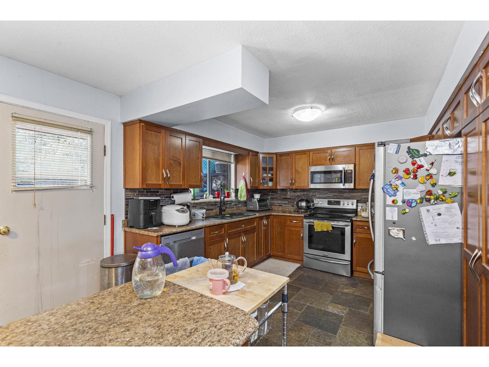 Photo 8 of 35337 Rockwell Drive, Abbotsford BC