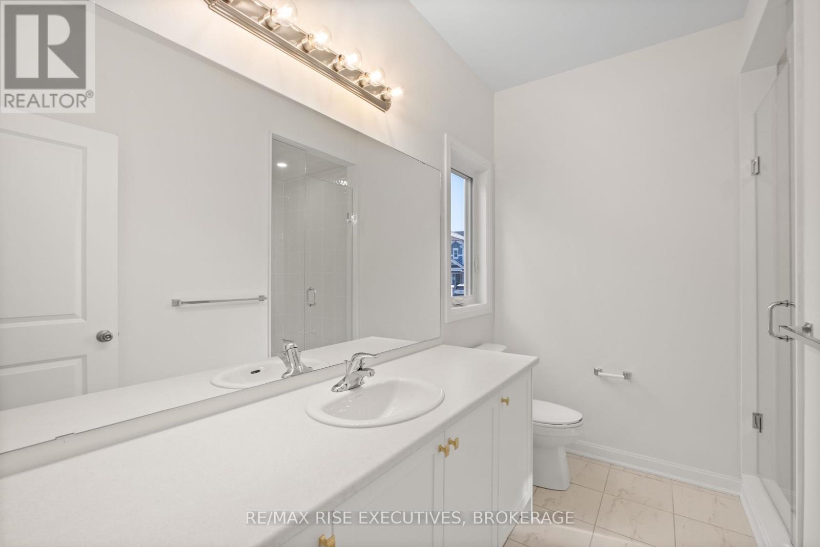 Photo 13 of 128 Gildersleeve Boulevard, Loyalist ON