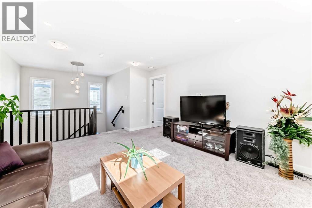 Single Family House for Sale in  Carringsby Way NW Carrington Calgary 