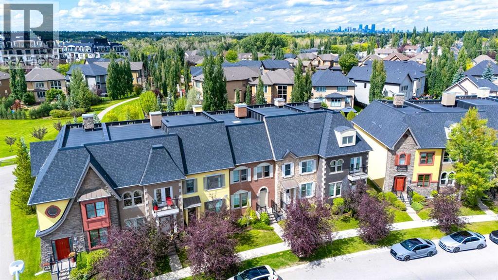 Single Family House for Sale in  Quarry Park Boulevard SE Douglasdale/Glen Calgary 