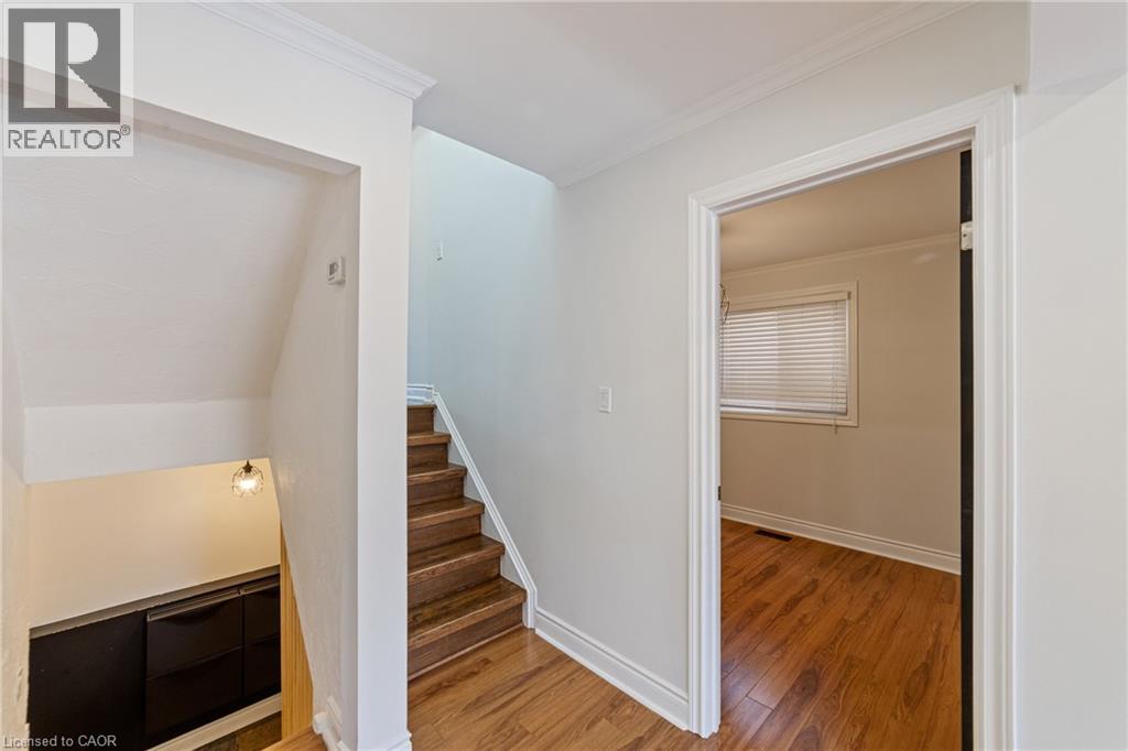 Photo 29 of 1363 Harmsworth Square, Oakville ON