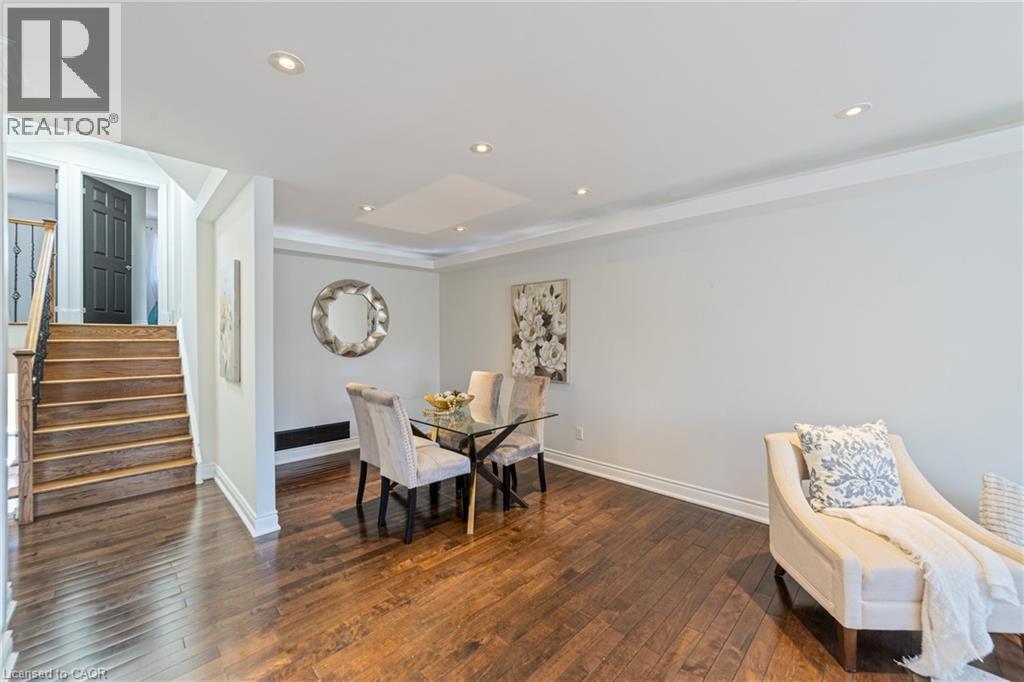Photo 9 of 1363 Harmsworth Square, Oakville ON