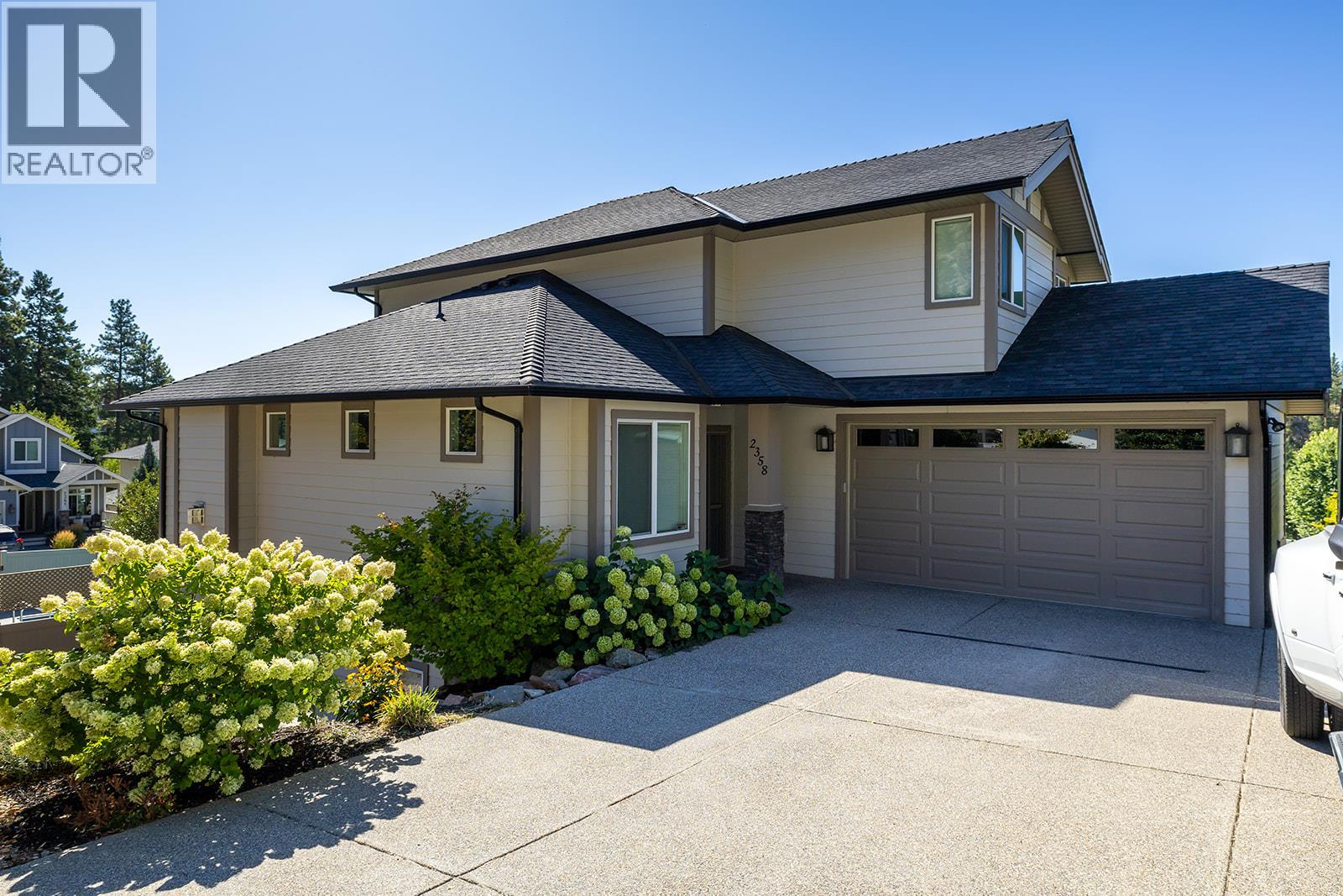 Photo 2 of 2358 Tallus Green Crescent, West Kelowna BC