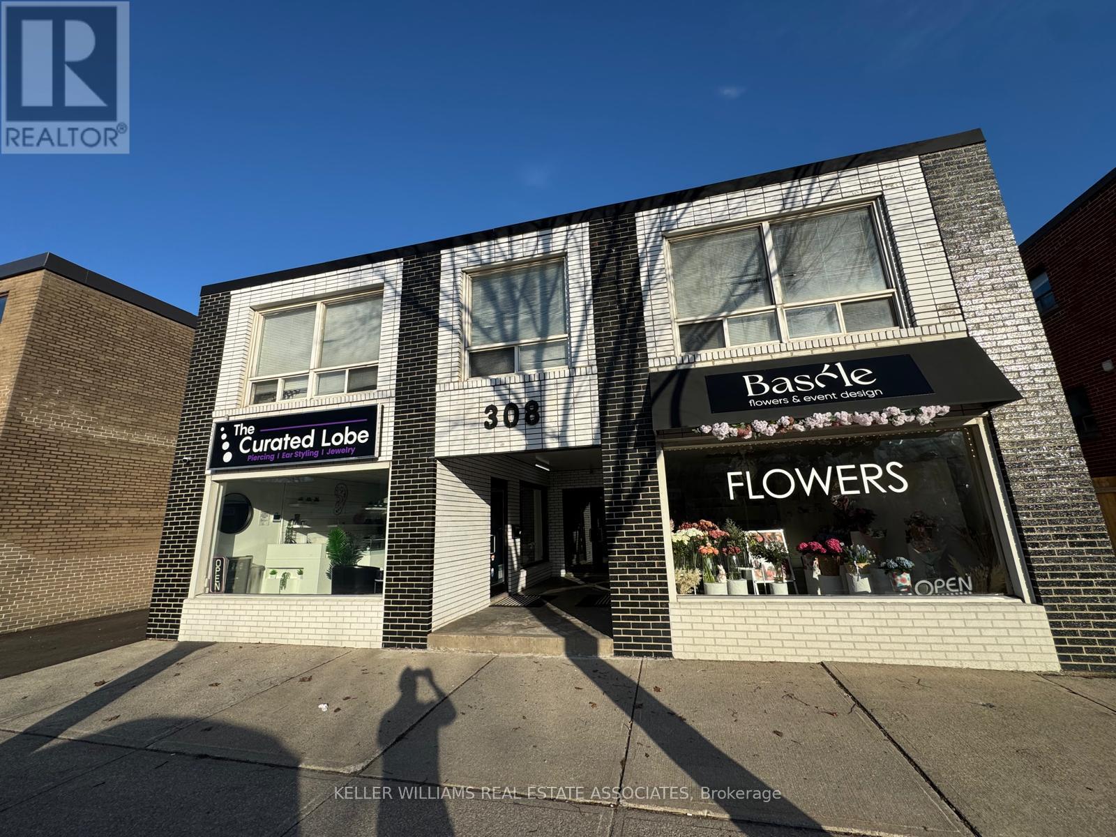 Photo 3 of Lower Level 308 Lakeshore Road E, Mississauga ON