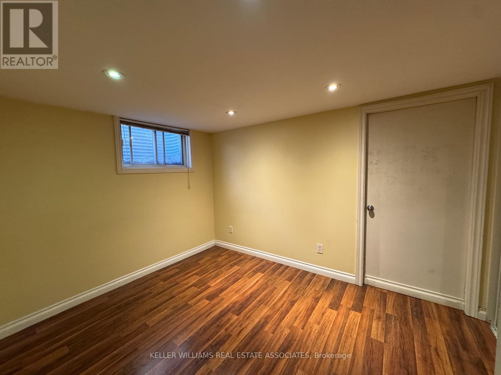Photo 5 of Lower Level 308 Lakeshore Road E, Mississauga ON