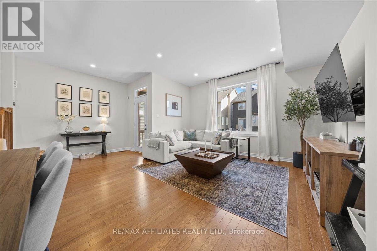 Photo 16 of 784 Miikana Road, Ottawa ON