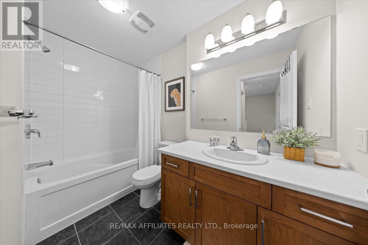 Photo 28 of 784 Miikana Road, Ottawa ON