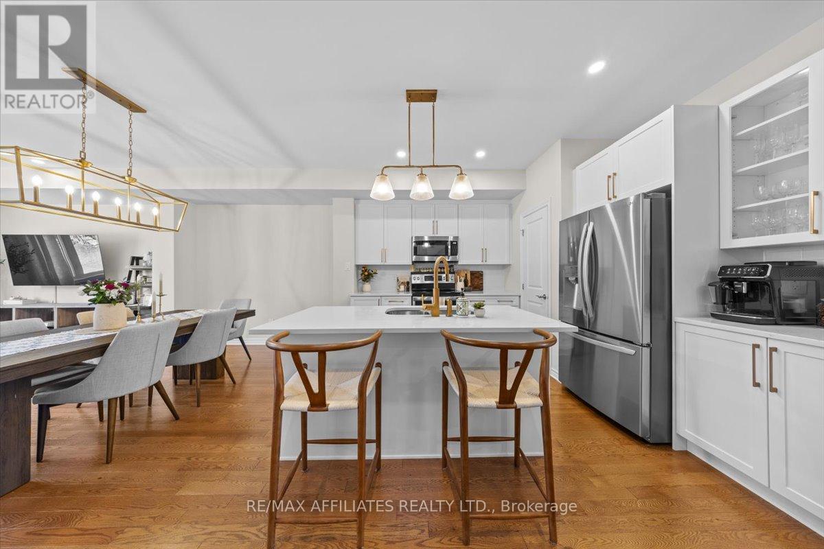 Photo 6 of 784 Miikana Road, Ottawa ON