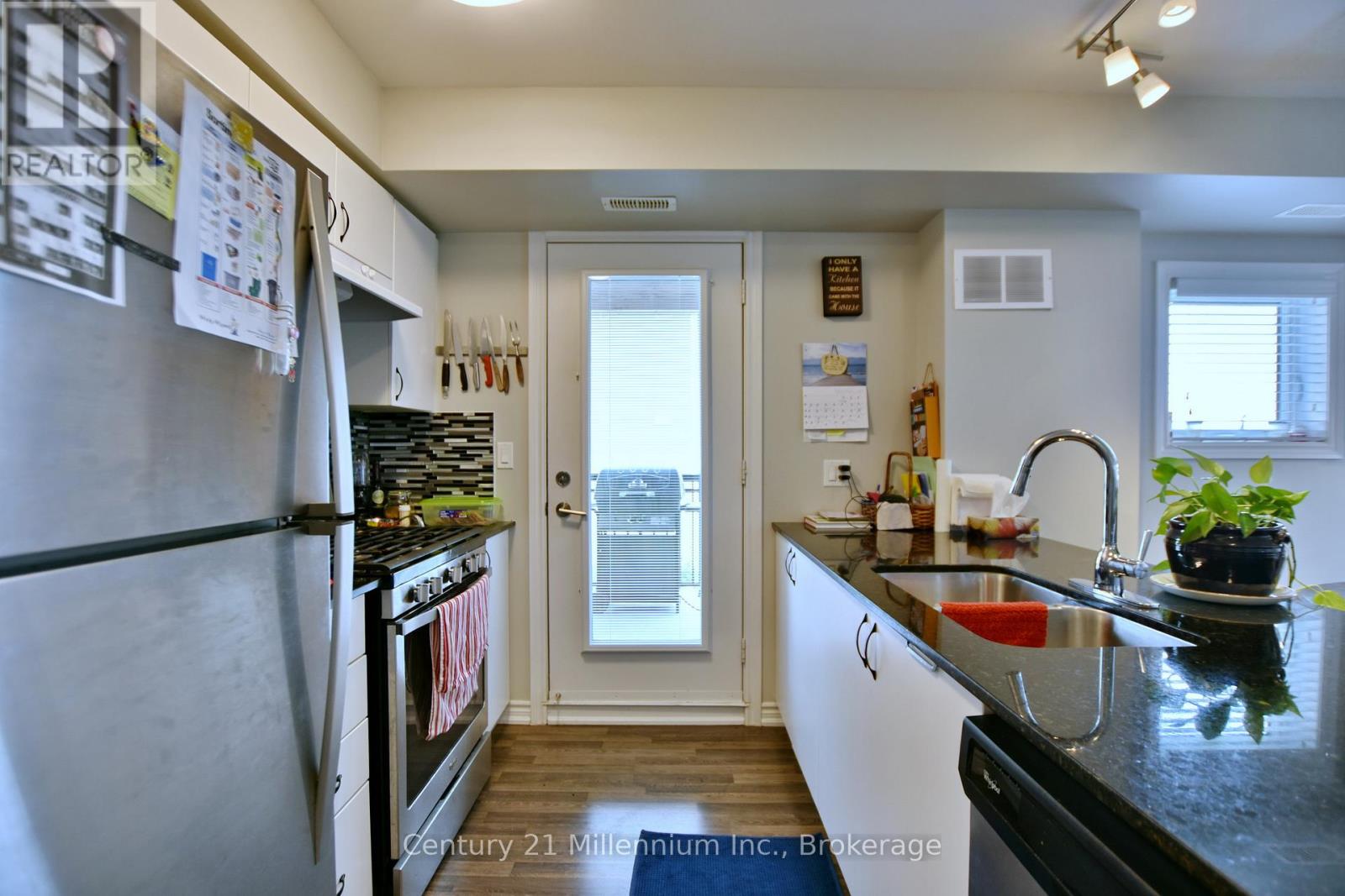 Photo 29 of 201 5 Anchorage Crescent, Collingwood ON