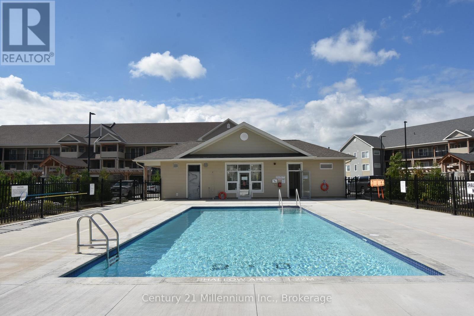 Photo 43 of 201 5 Anchorage Crescent, Collingwood ON