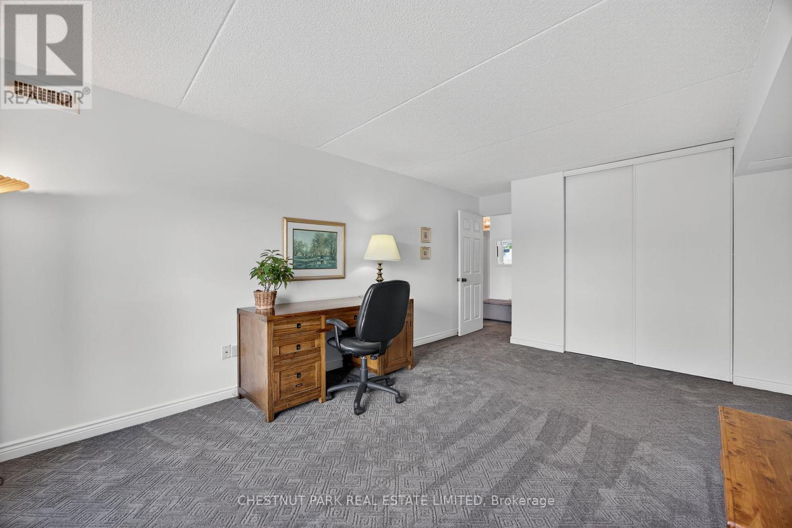 Photo 20 of 404 172 Eighth Street, Collingwood ON