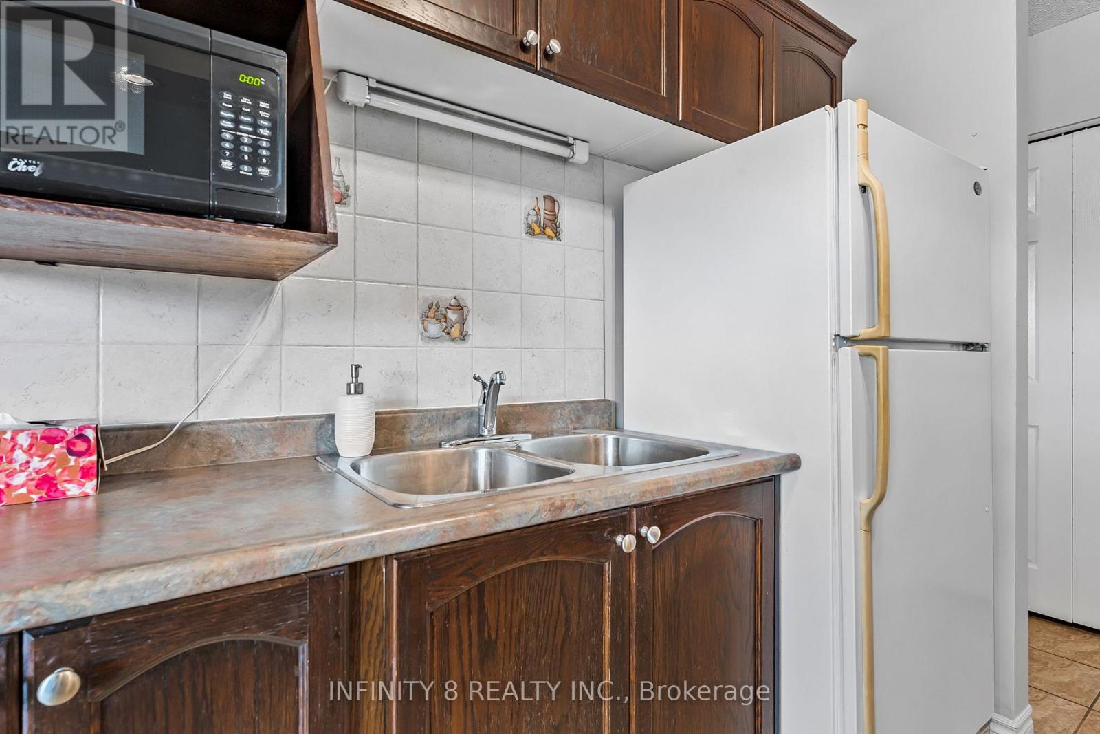 Photo 19 of 301 264 Oakdale Avenue, St Catharines ON