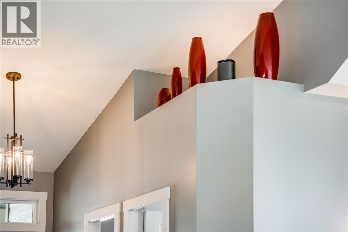1606 TOWER RIDGE Road, Castlegar