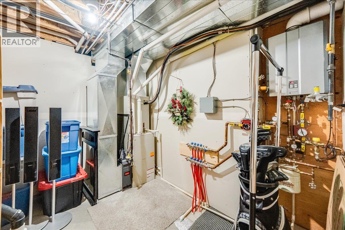 1606 TOWER RIDGE Road, Castlegar