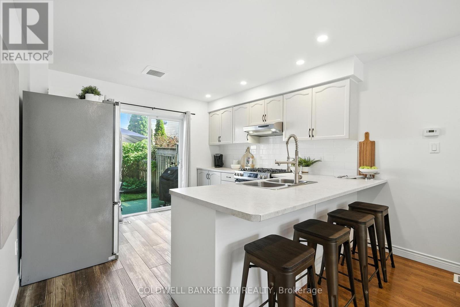 Photo 8 of 36 2800 Courtice Road, Clarington ON