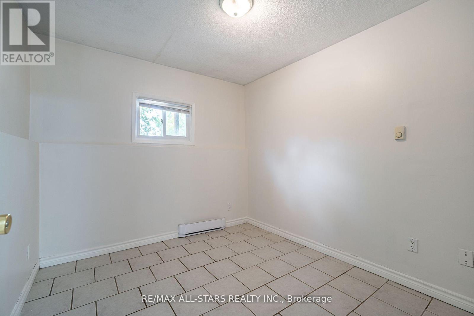 Photo 19 of 755 Mountain Ash Road, Peterborough South ON