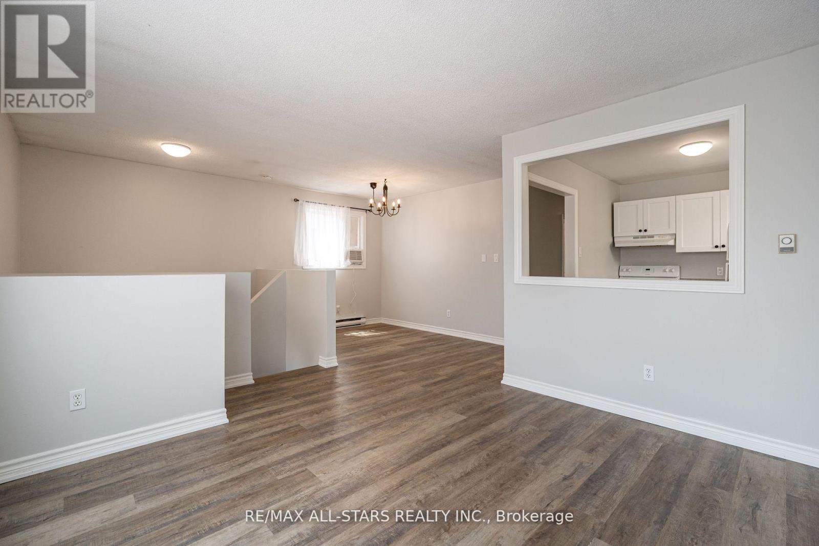 Photo 6 of 755 Mountain Ash Road, Peterborough South ON