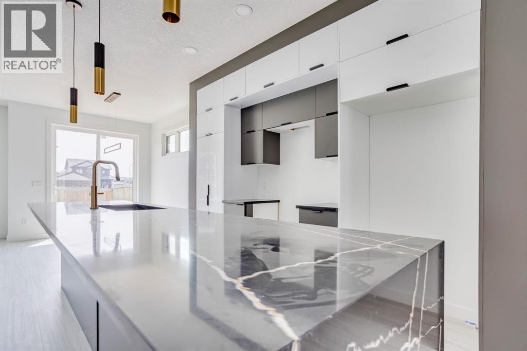 105 Auger Court, Fort McMurray