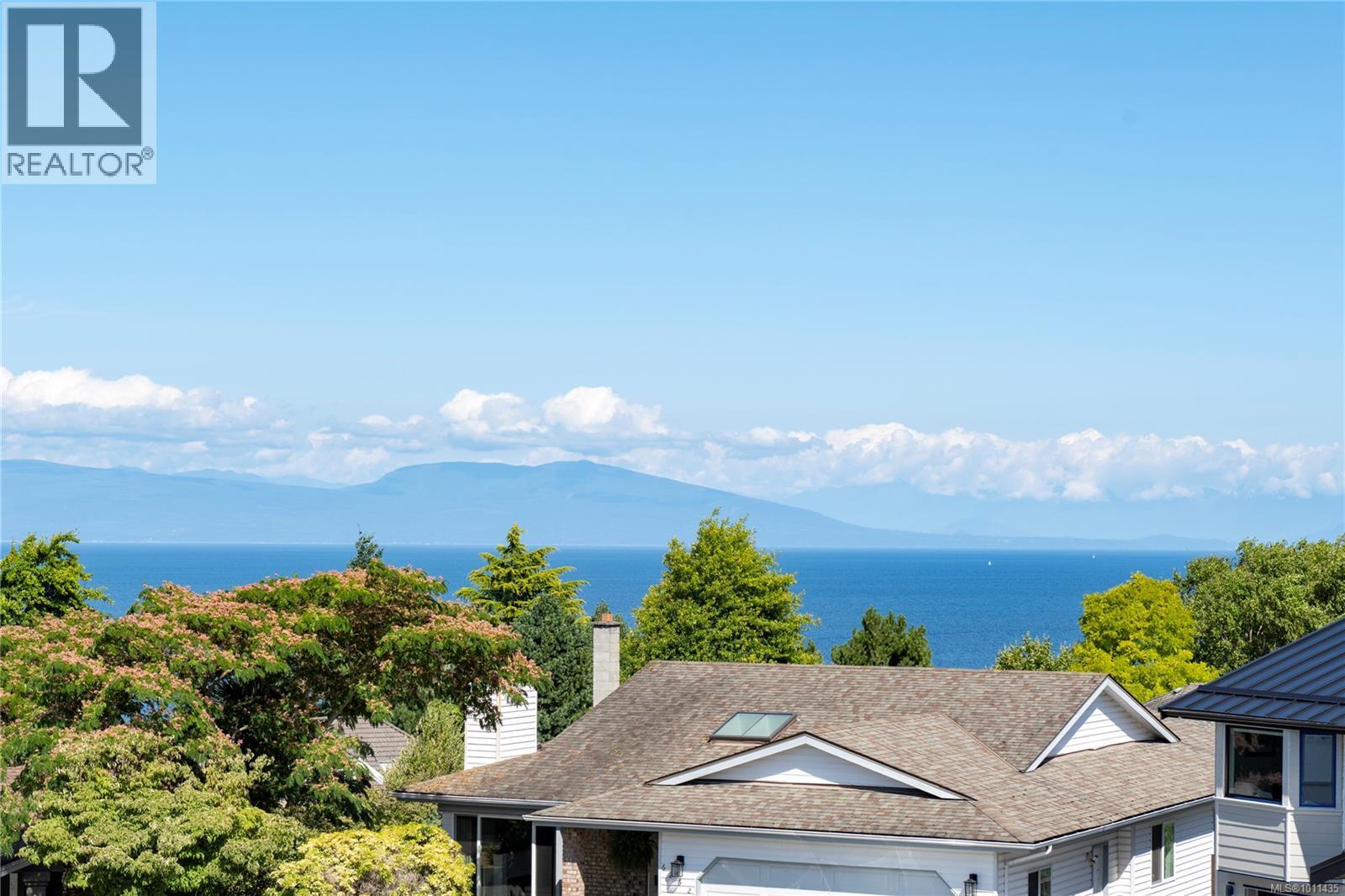 Photo 4 of 6255 Sechelt Dr, Nanaimo BC