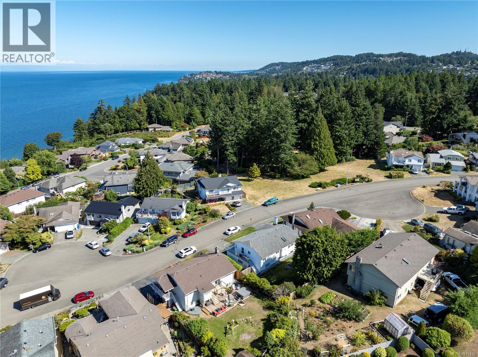 Photo 33 of 6255 Sechelt Dr, Nanaimo BC