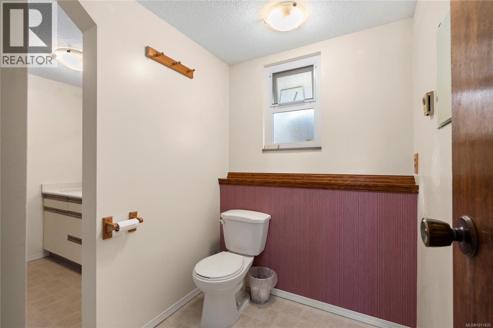 Photo 49 of 6255 Sechelt Dr, Nanaimo BC