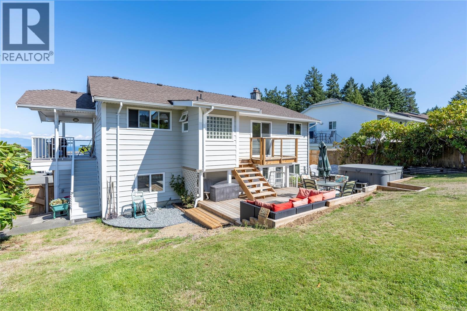 Photo 37 of 6255 Sechelt Dr, Nanaimo BC