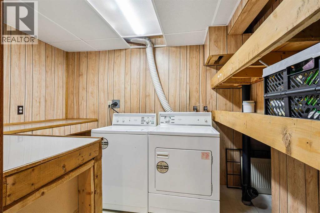 Single Family House for Sale in   Oakmoor Drive SW Palliser Calgary 