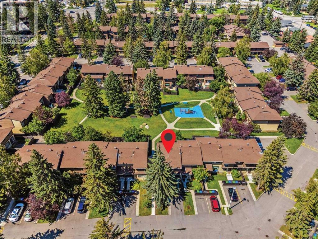 Single Family House for Sale in   Oakmoor Drive SW Palliser Calgary 