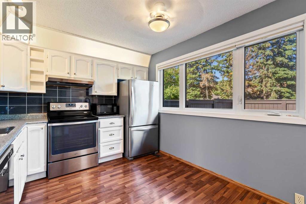 Single Family House for Sale in   Oakmoor Drive SW Palliser Calgary 