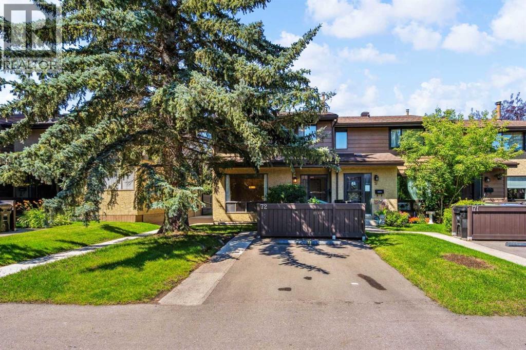Single Family House for Sale in   Oakmoor Drive SW Palliser Calgary 