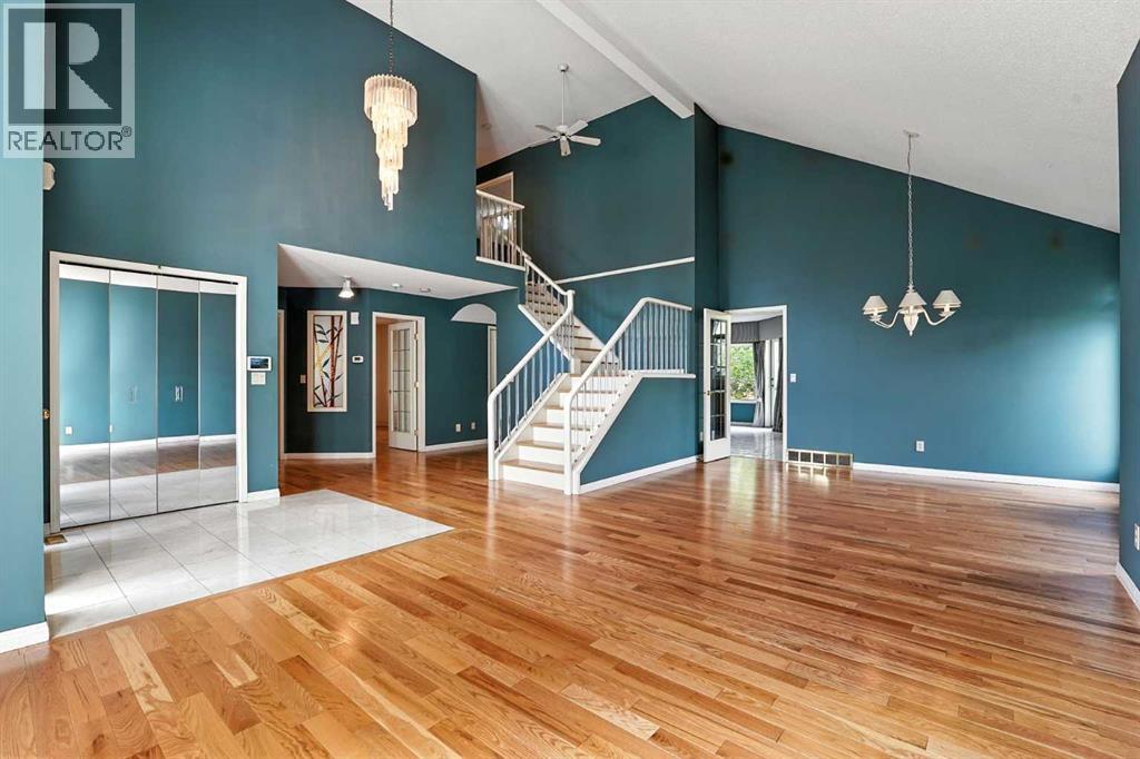 Single Family House for Sale in  Varsity Ridge Terrace NW Varsity Calgary 