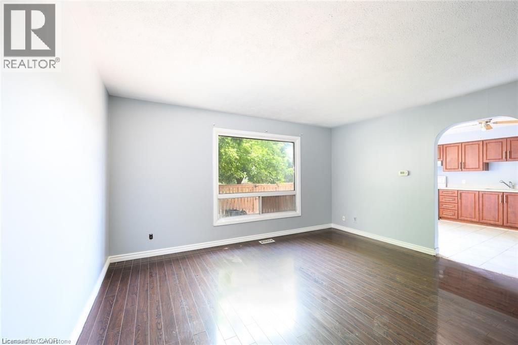 Photo 4 of 283 Elgin Street Unit A, Brantford ON