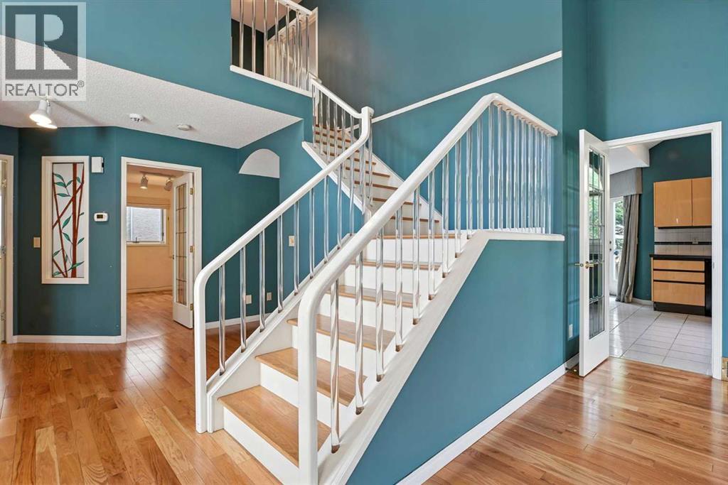 Single Family House for Sale in  Varsity Ridge Terrace NW Varsity Calgary 