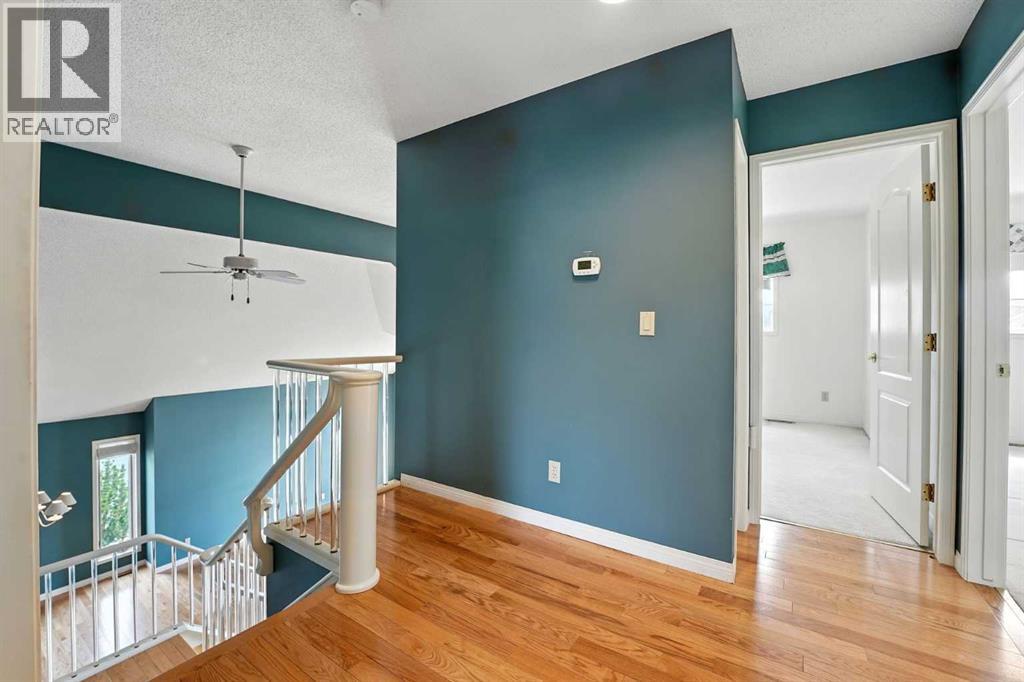 Single Family House for Sale in  Varsity Ridge Terrace NW Varsity Calgary 