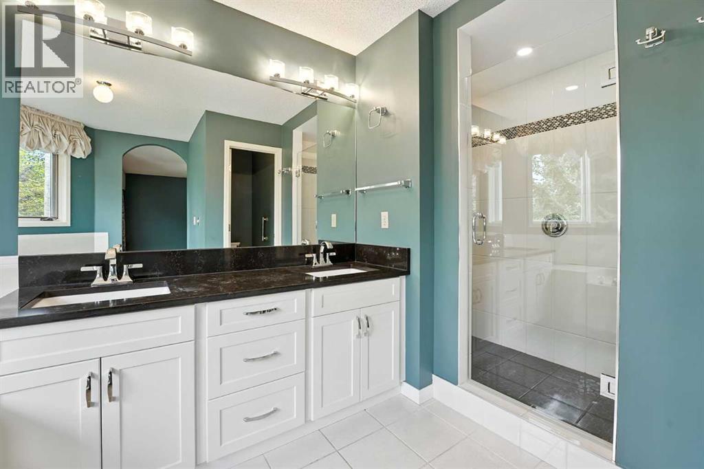 Single Family House for Sale in  Varsity Ridge Terrace NW Varsity Calgary 