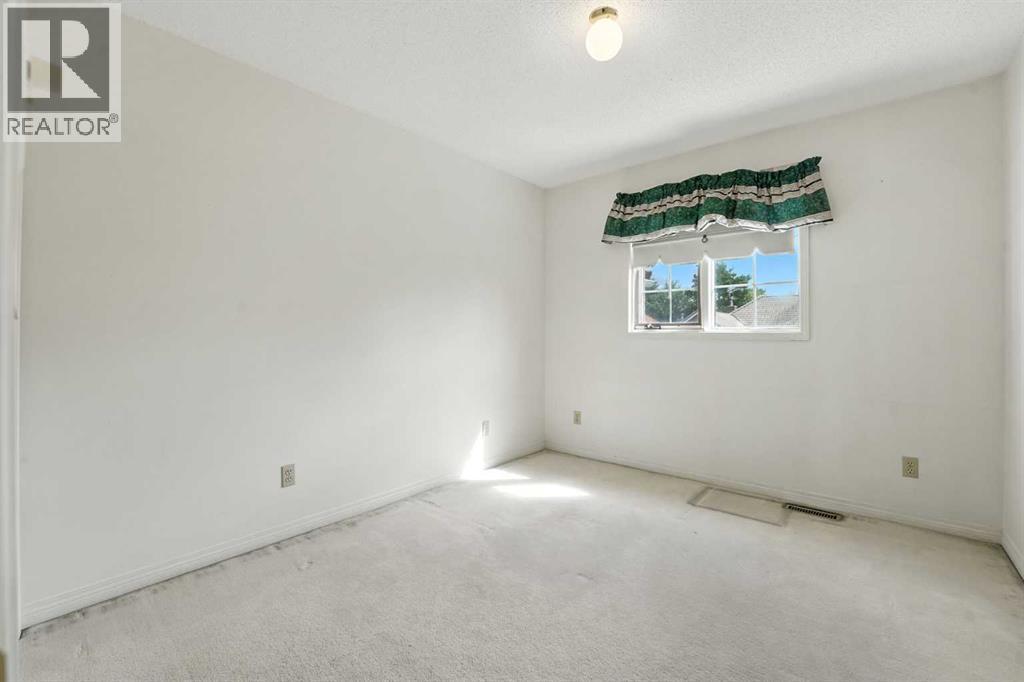 Single Family House for Sale in  Varsity Ridge Terrace NW Varsity Calgary 