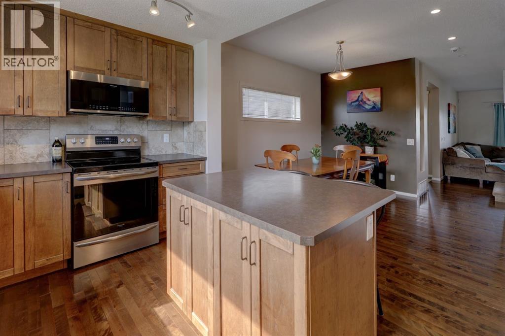 Photo 11 of 46 River Heights Boulevard, Cochrane AB