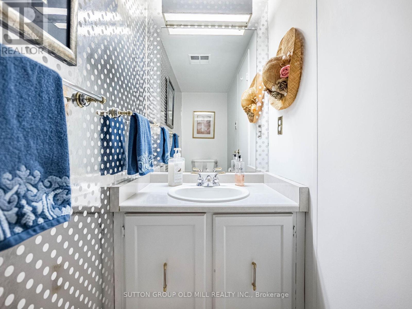 Photo 23 of G 14 288 Mill Road, Toronto ON