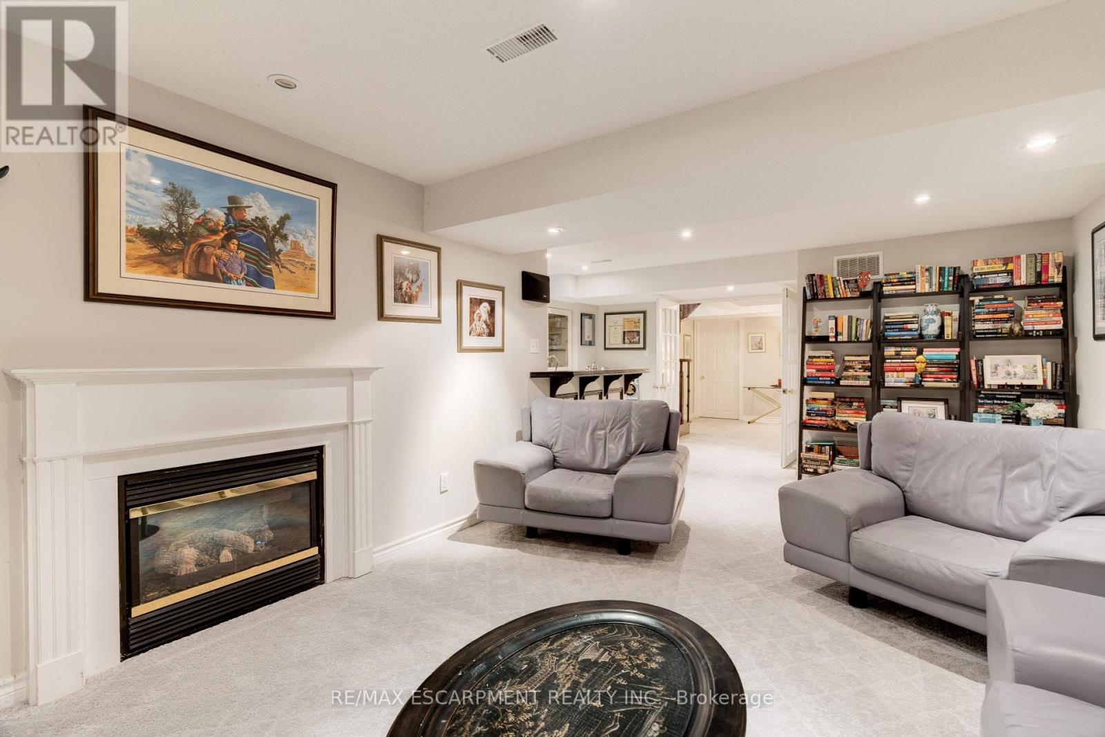 Photo 37 of 40 2511 Boros Road, Burlington ON