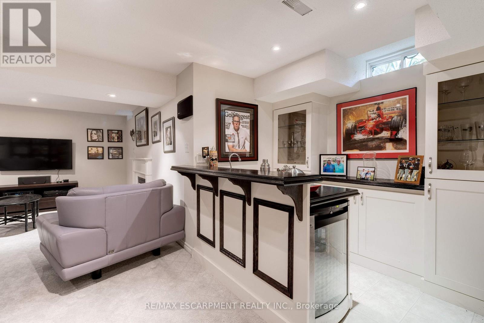 Photo 38 of 40 2511 Boros Road, Burlington ON