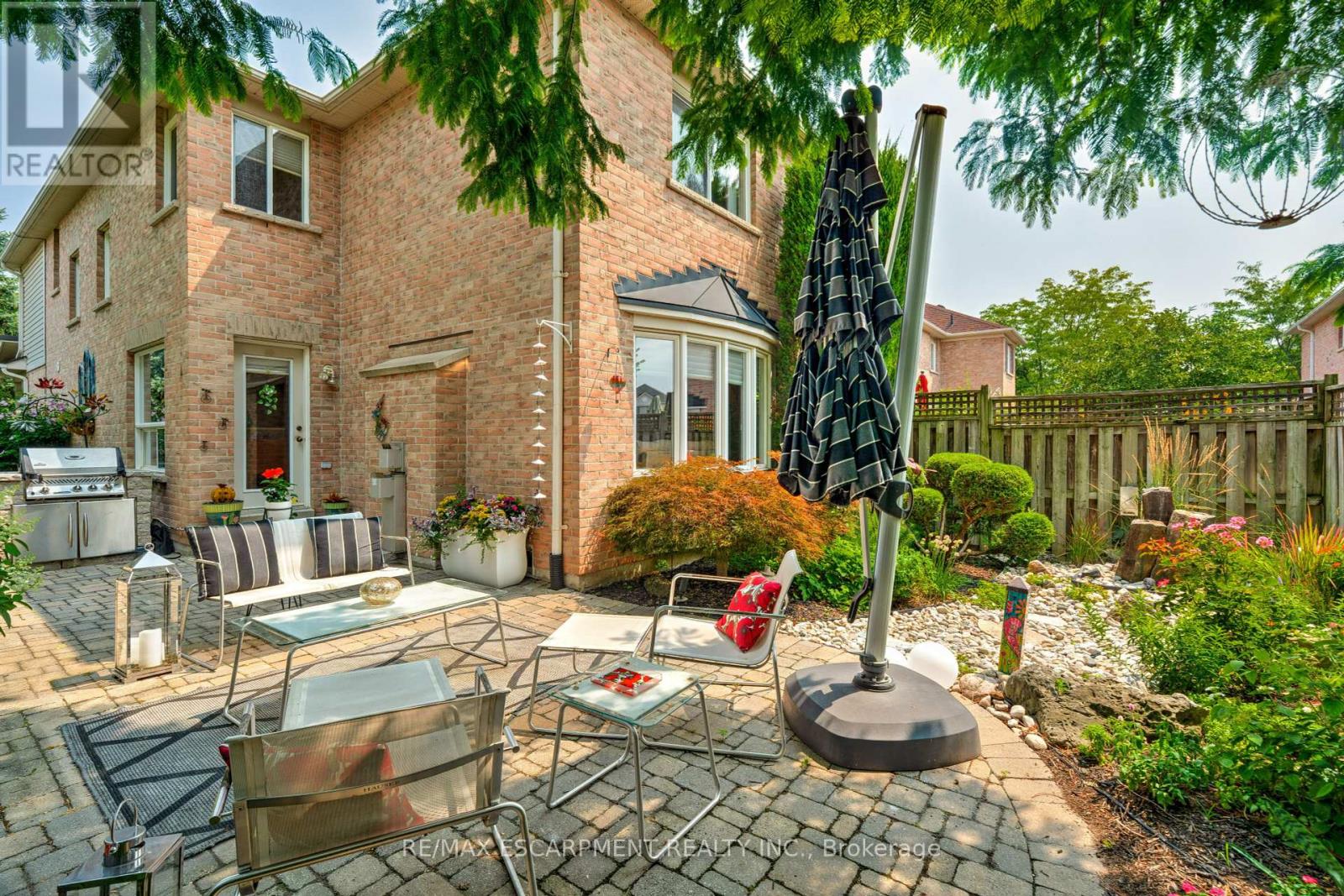 Photo 5 of 40 2511 Boros Road, Burlington ON